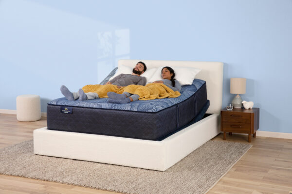 Hybrid Serta Perfect Sleeper Adjustable Bed Bundle - Image 5